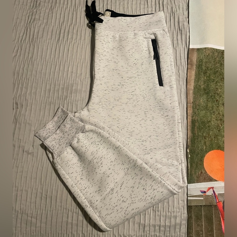 Men’s sweatpants